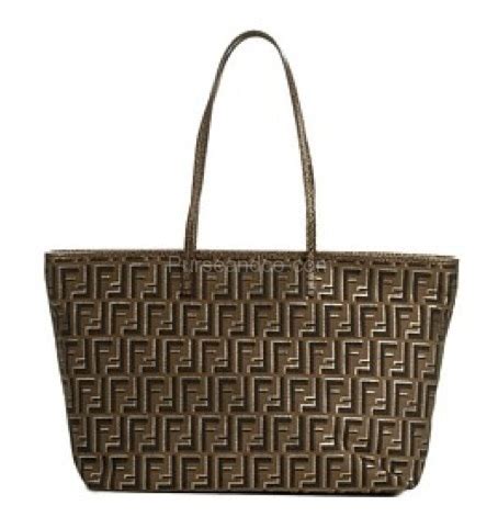 borsa fendi costo|fendi borse sito ufficiale.